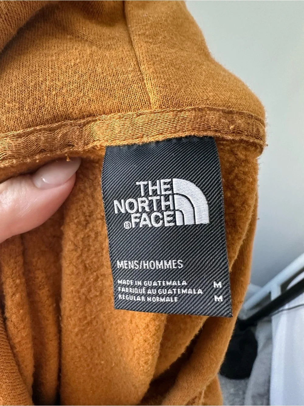 The North Face Khaki Brown Pullover Hoodie Men's Medium Fleece Patch Sweatshirt